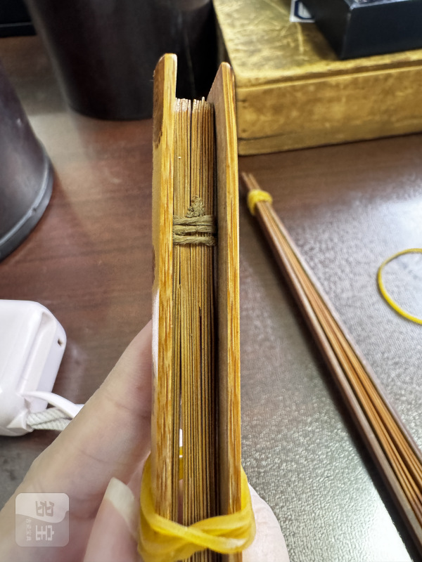 清 仿梅竹扇骨、漆素面扇骨 - 图6